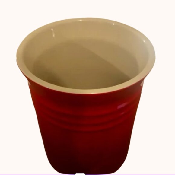 Le Creuset Poterie Crock, Cherry - Picture 4 of 10